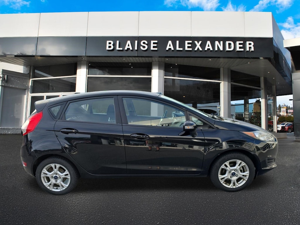 Used 2016 Ford Fiesta SE Hatchback