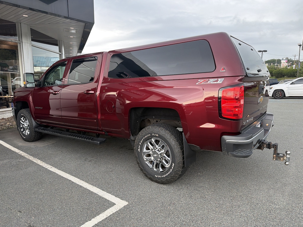 Used 2017 Chevrolet Silverado 2500HD LT Truck Crew Cab