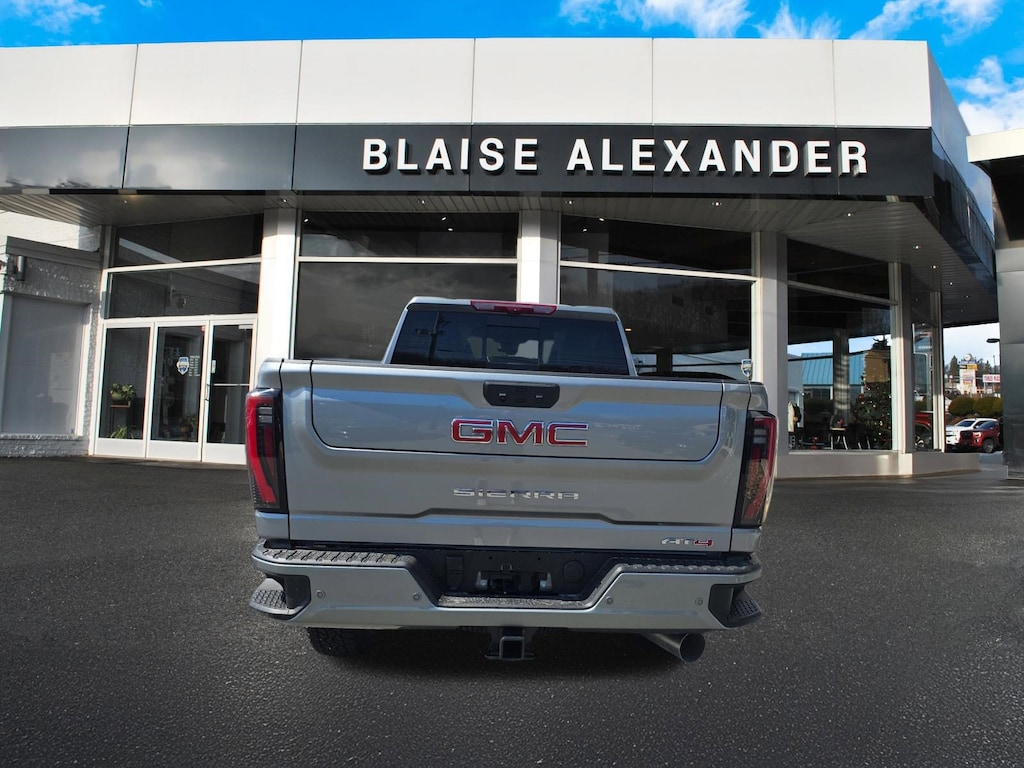 New 2026 GMC Sierra 2500 HD AT4 Truck Crew Cab