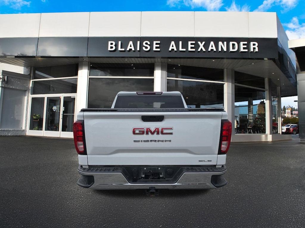 Used 2021 GMC Sierra 1500 SLE Truck Crew Cab