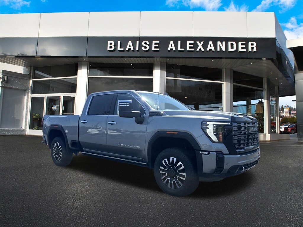New 2026 GMC Sierra 2500 HD Denali Ultimate Truck Crew Cab