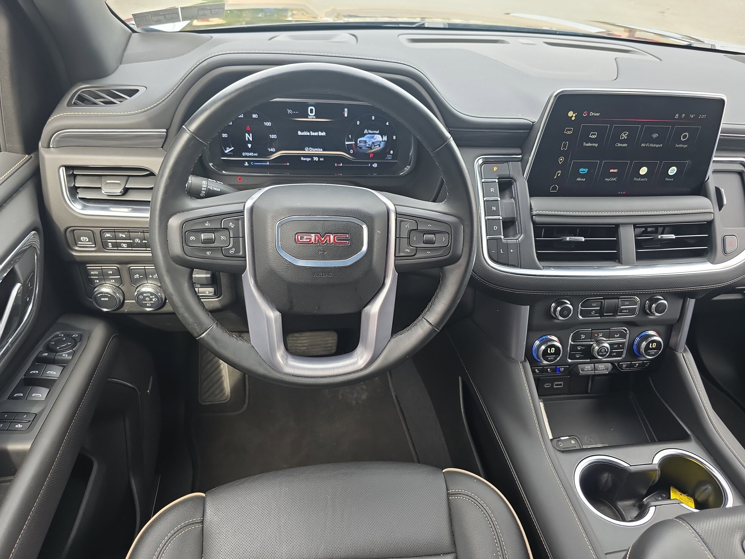 2024 Gmc Yukon SLT photo 3