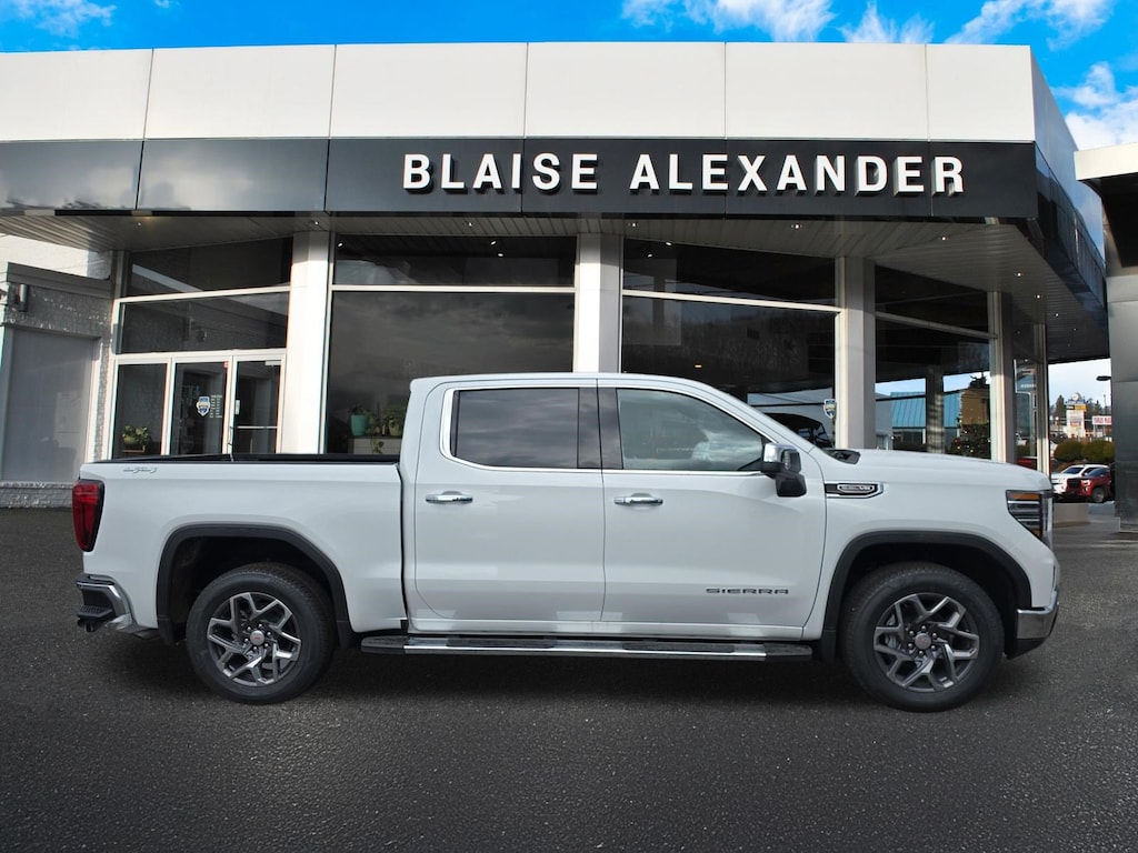 New 2026 GMC Sierra 1500 SLT Truck Crew Cab