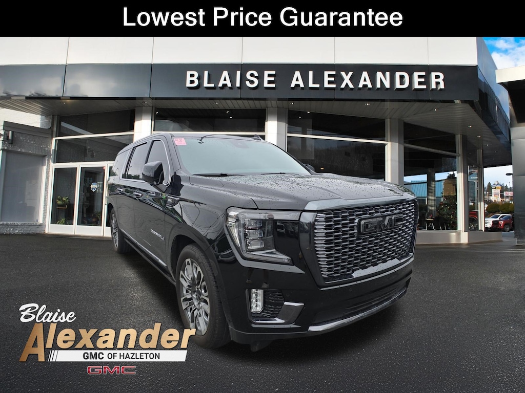 Used 2023 GMC Yukon XL Denali Ultimate SUV