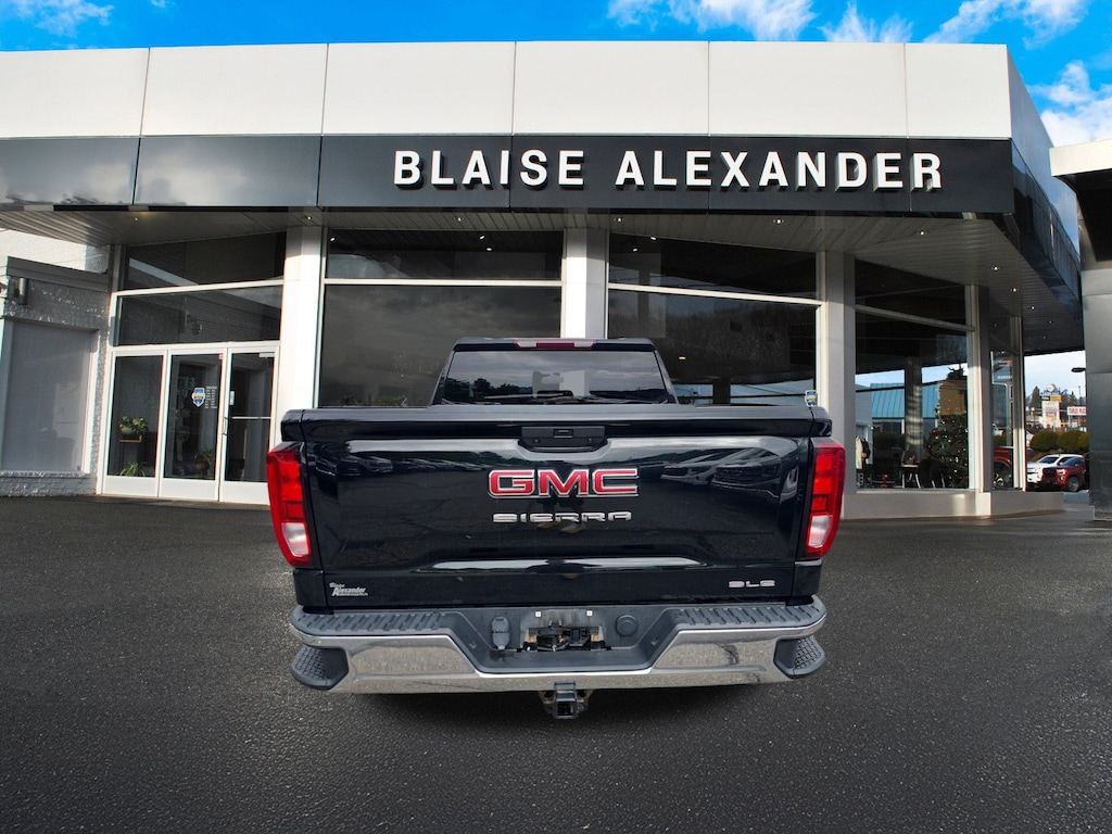 Used 2021 GMC Sierra 1500 SLE Truck Crew Cab