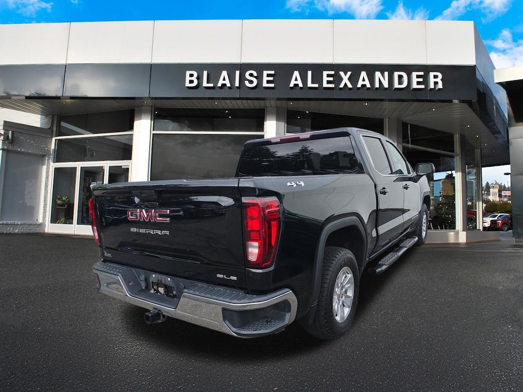 Used 2021 GMC Sierra 1500 SLE Truck Crew Cab