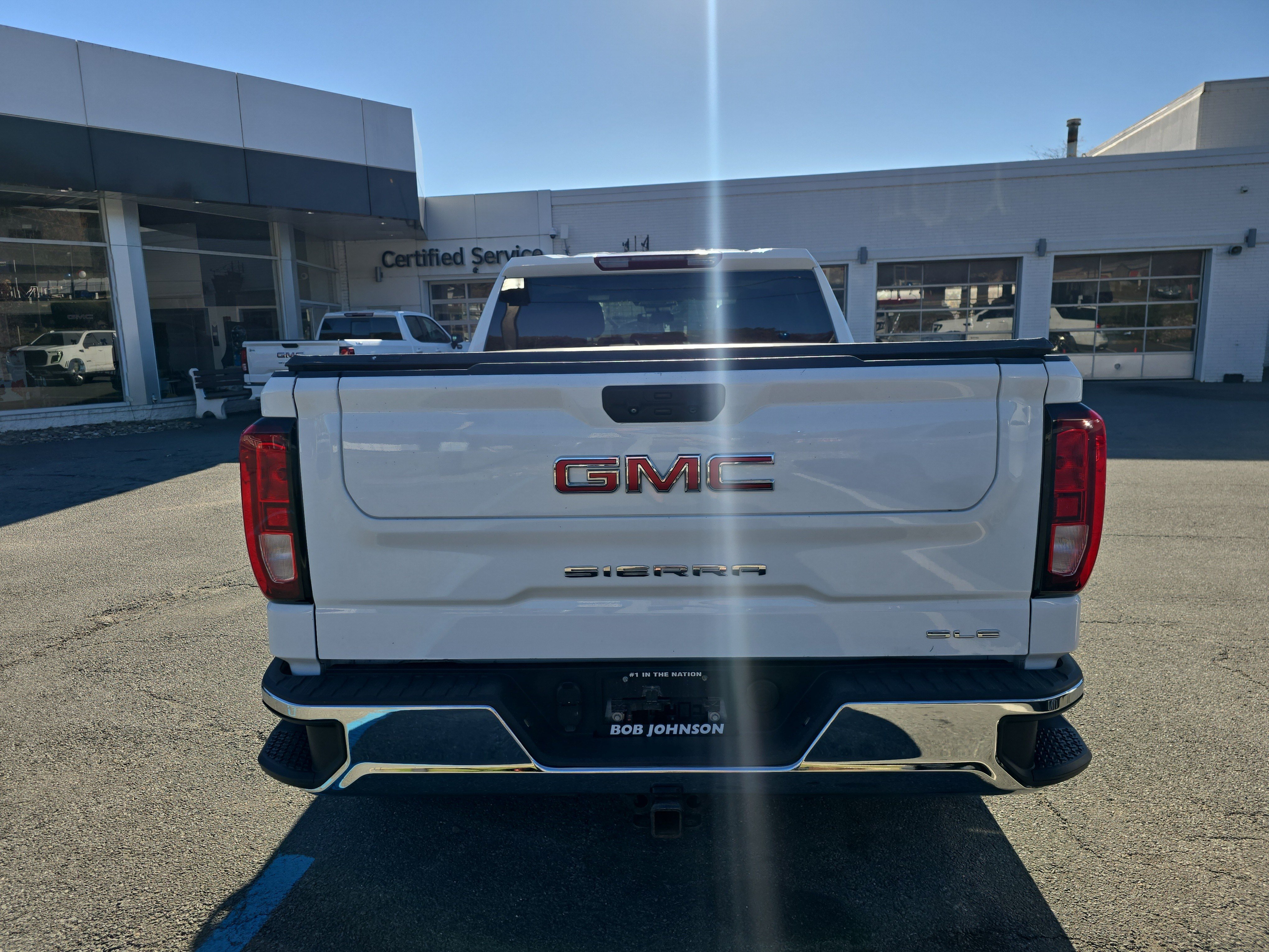 Used 2022 GMC Sierra 1500 SLE Truck Crew Cab