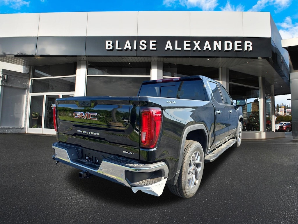 New 2026 GMC Sierra 1500 SLT Truck Crew Cab