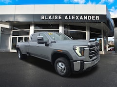 2026 GMC Sierra 3500 HD SLT Truck Crew Cab