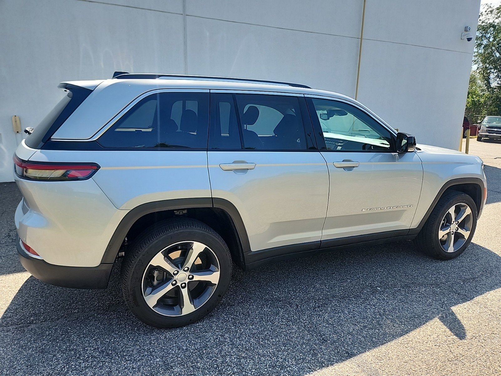 Used 2024 Jeep Grand Cherokee 4xe with VIN 1C4RJYB60RC719250 for sale in Hazle Township, PA