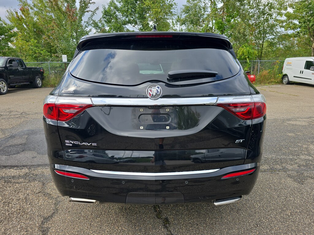 Used 2024 Buick Enclave Premium SUV