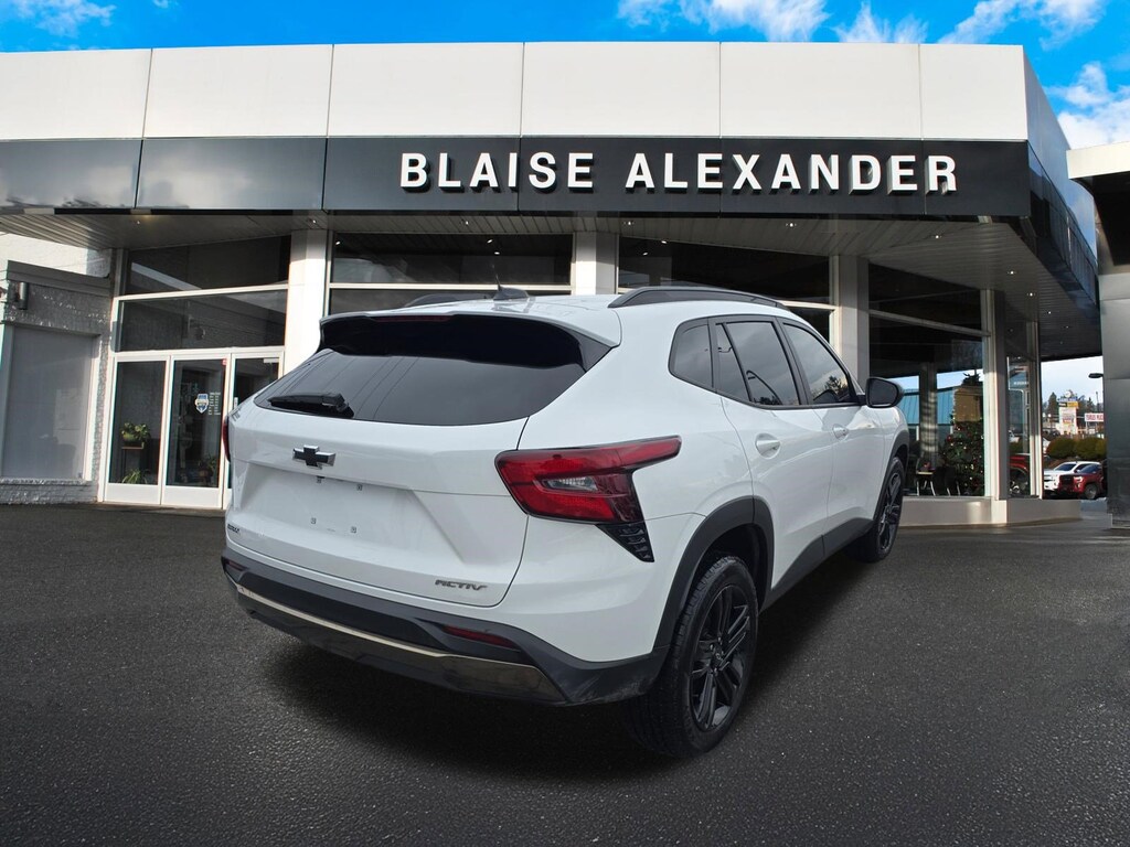 Used 2024 Chevrolet Trax ACTIV SUV