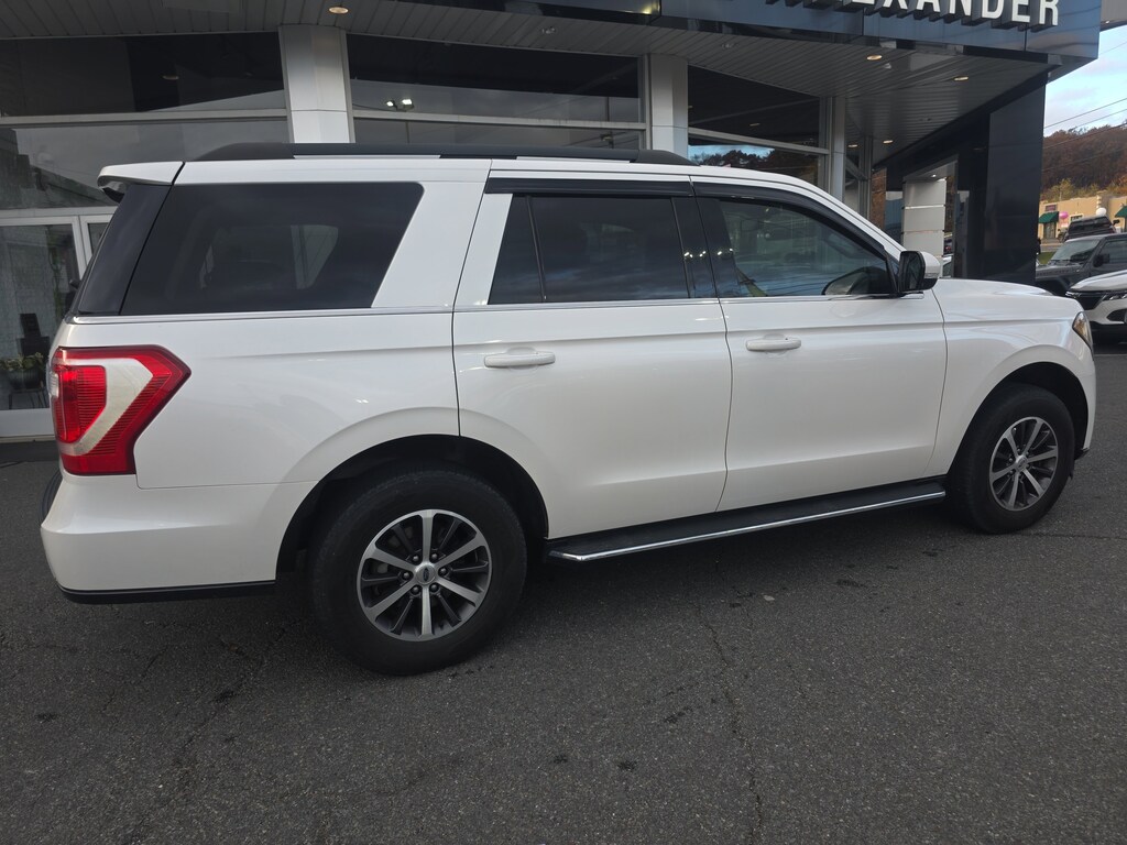Used 2018 Ford Expedition XLT SUV