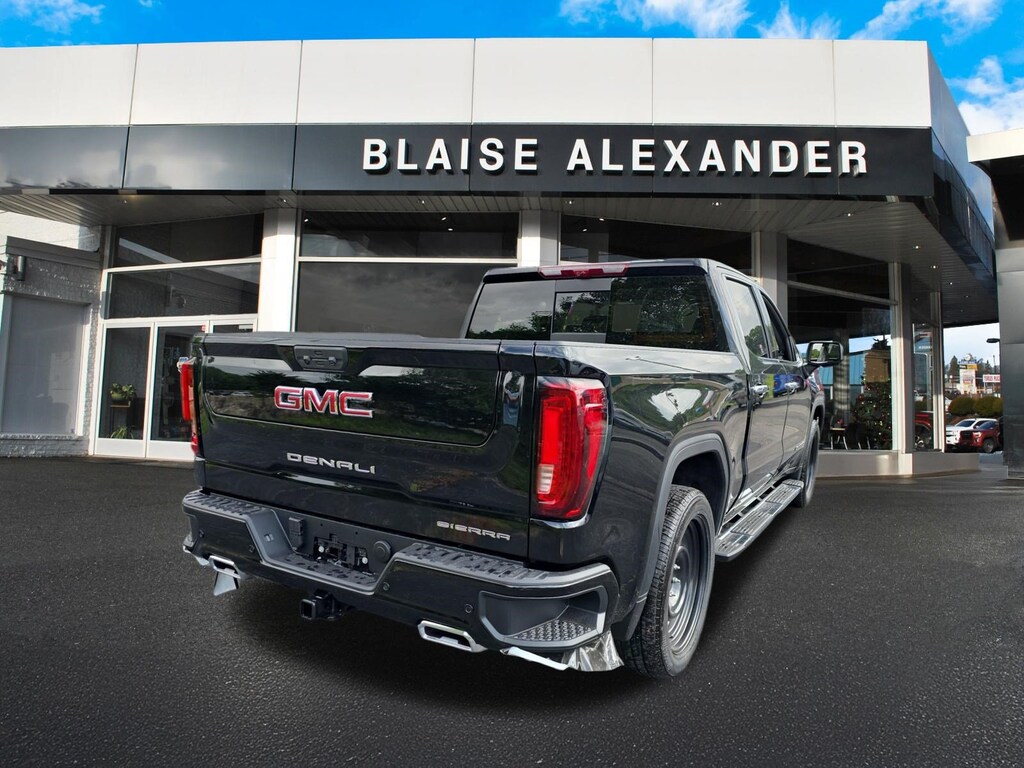 New 2026 GMC Sierra 1500 Denali Truck Crew Cab