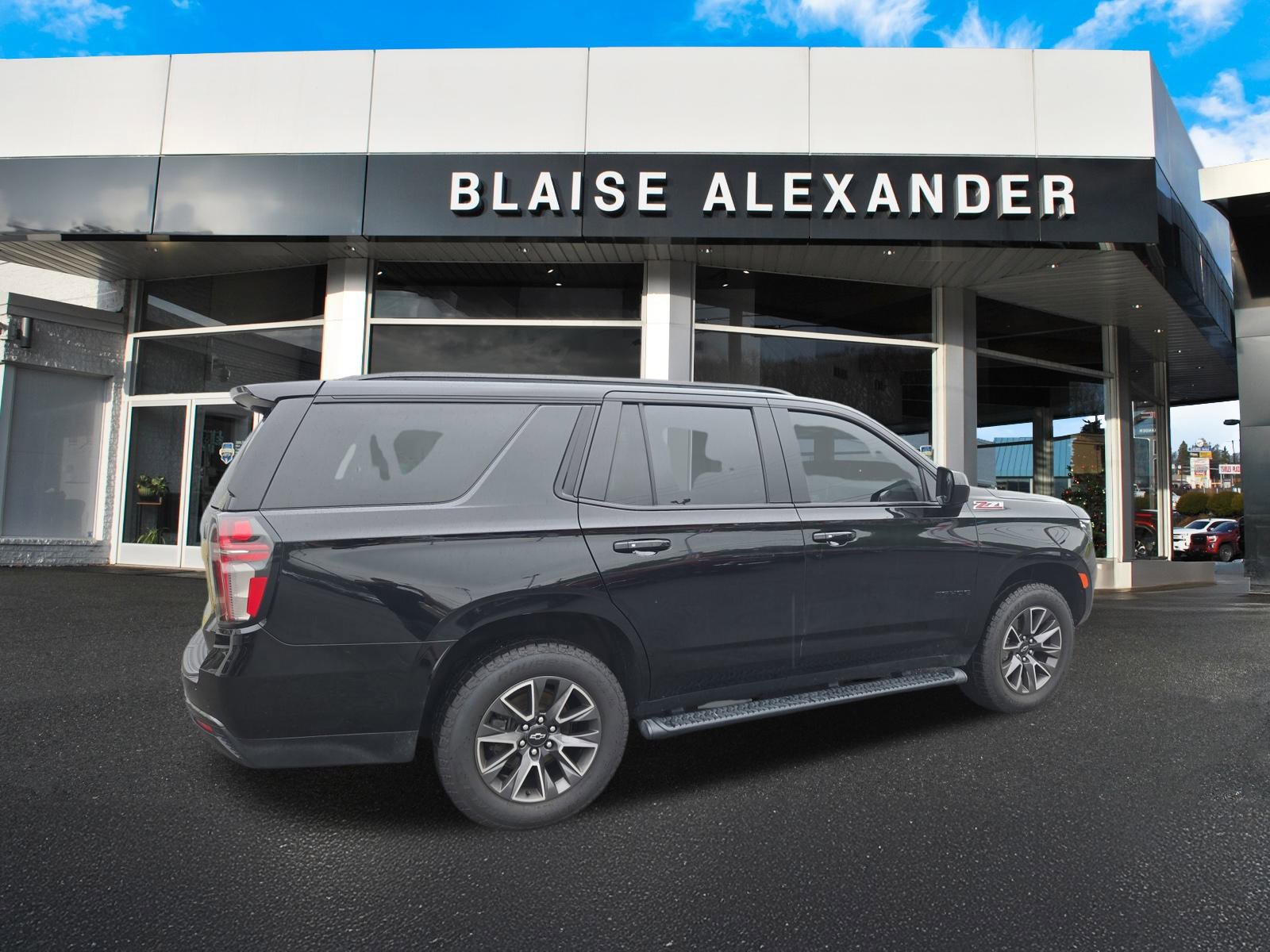 2021 Chevrolet Tahoe Z71 photo 2
