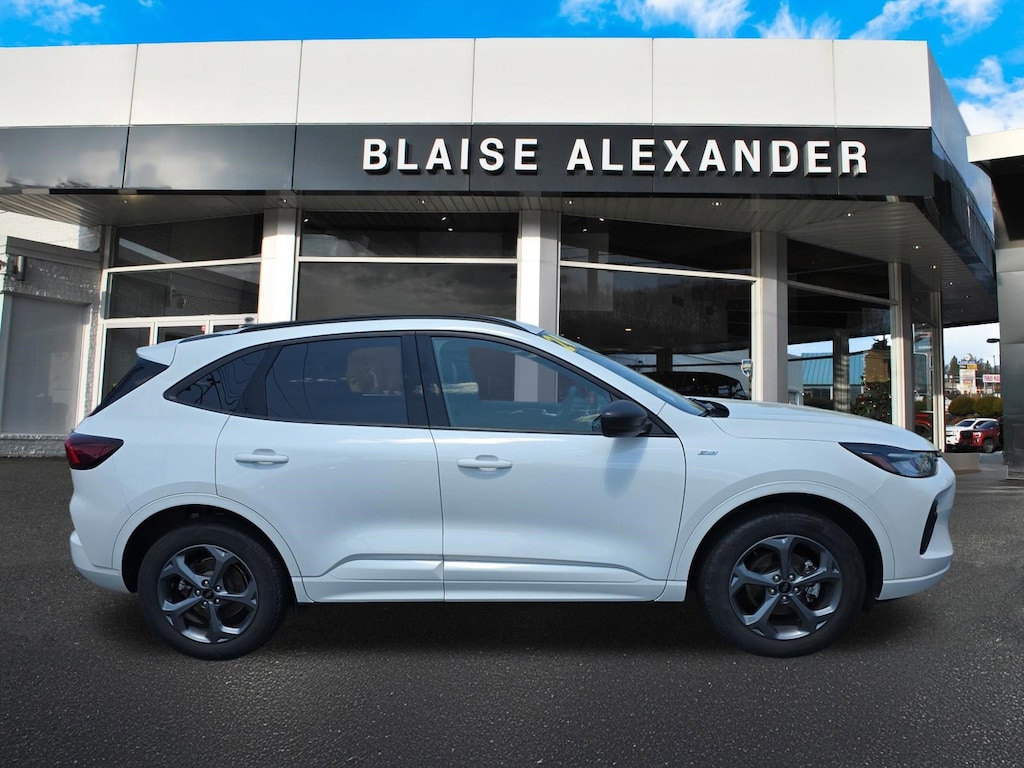 Used 2024 Ford Escape ST-Line SUV