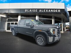 2025 GMC Sierra 2500 HD SLT Truck Crew Cab