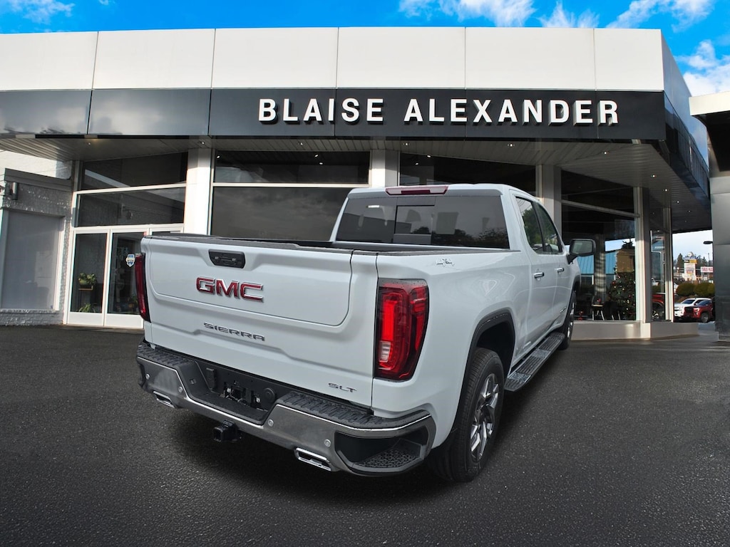 New 2026 GMC Sierra 1500 SLT Truck Crew Cab