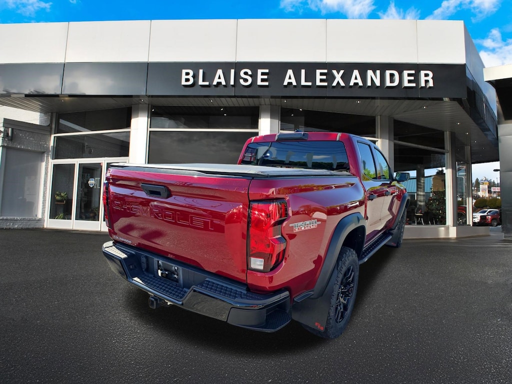 Used 2023 Chevrolet Colorado Trail Boss Truck Crew Cab