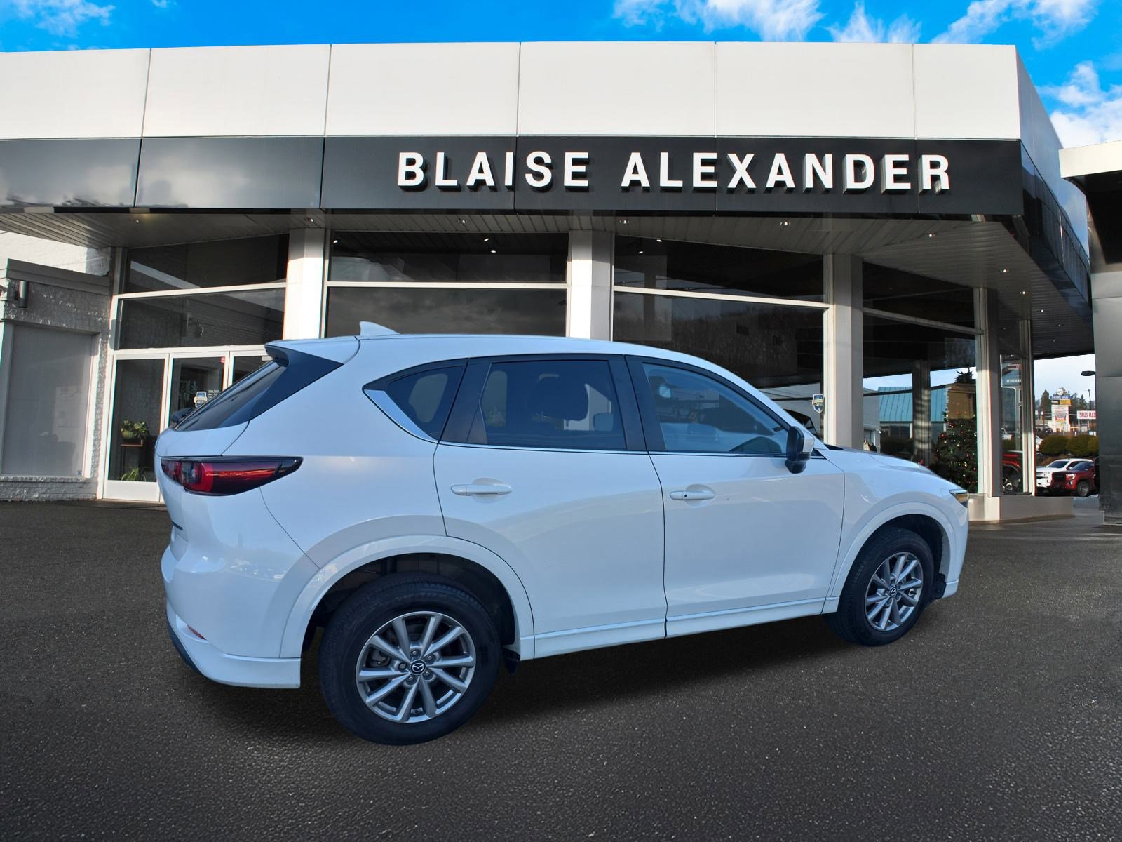 2024 Mazda CX-5 2.5 Select photo 4