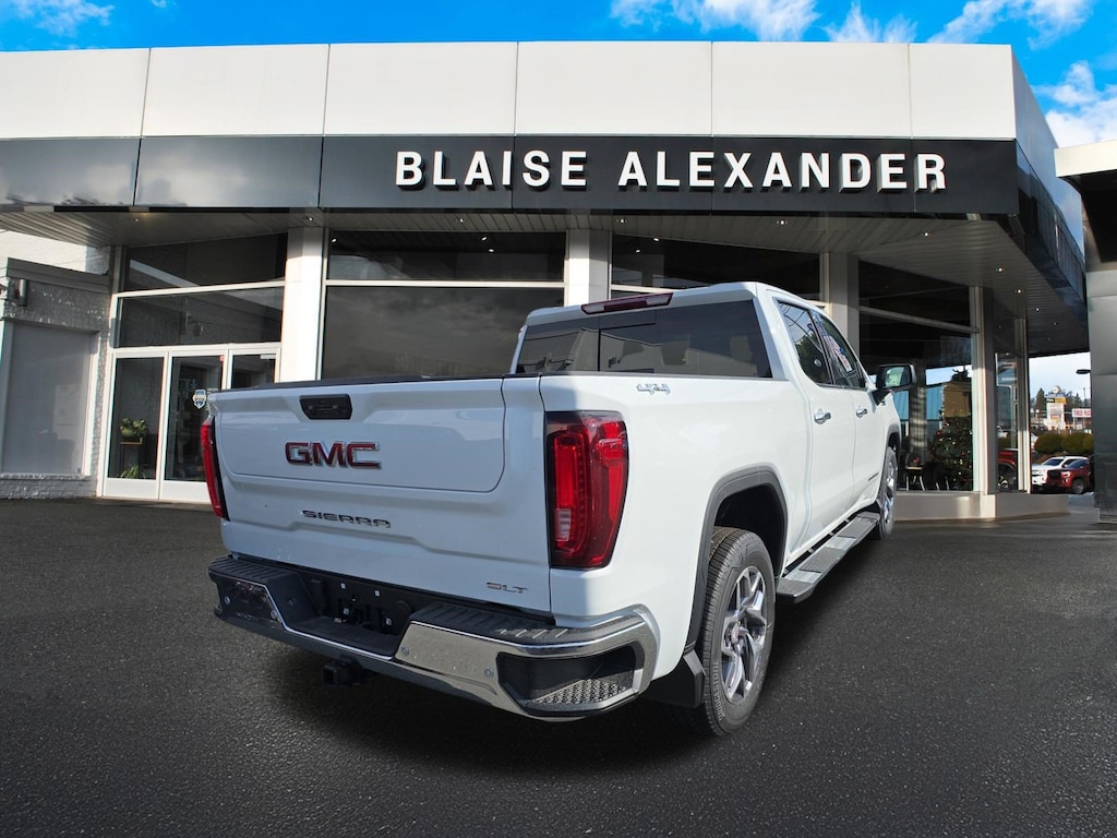 New 2026 GMC Sierra 1500 SLT Truck Crew Cab