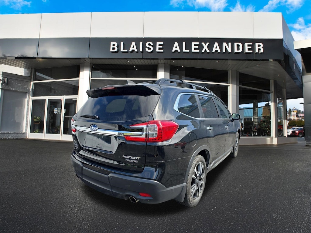 Used 2023 Subaru Ascent Touring 7-Passenger SUV