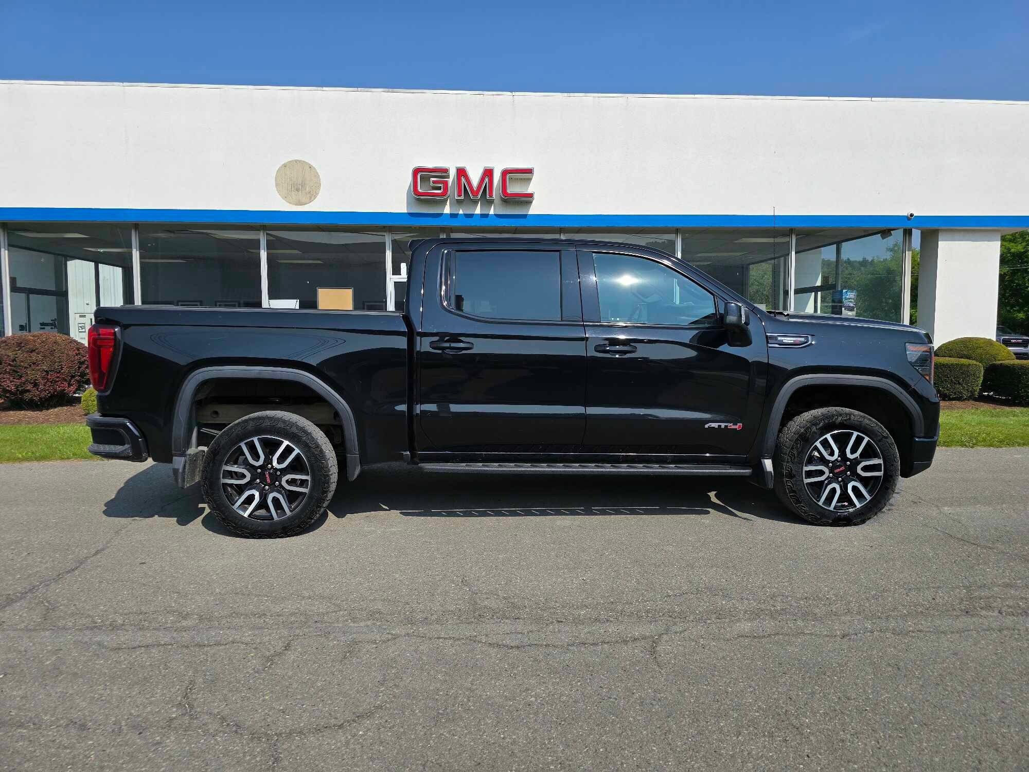 2023 Gmc Sierra 1500 AT4 photo 2
