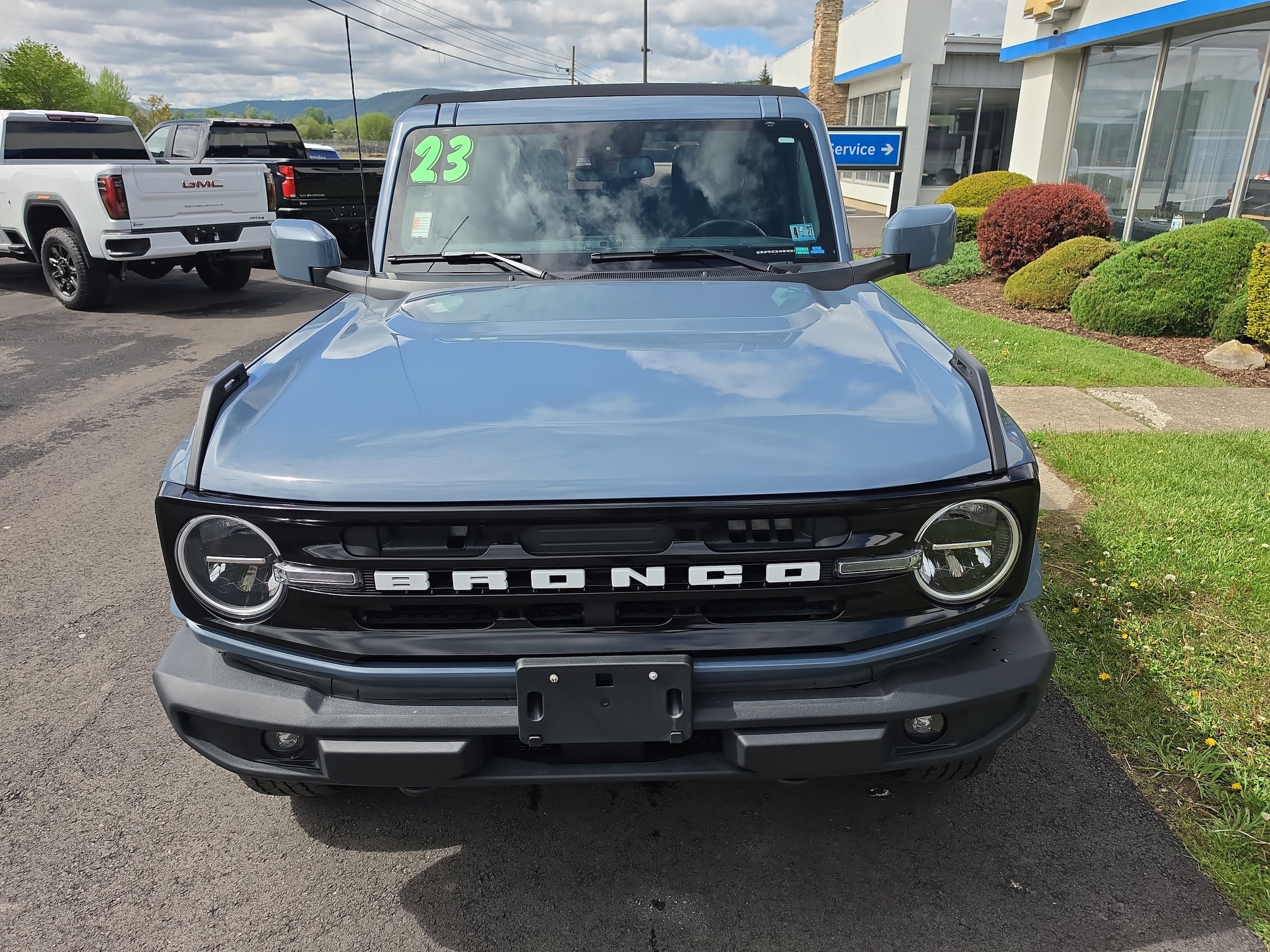 2023 Ford Bronco 4-Door Outer Banks - Photo 9