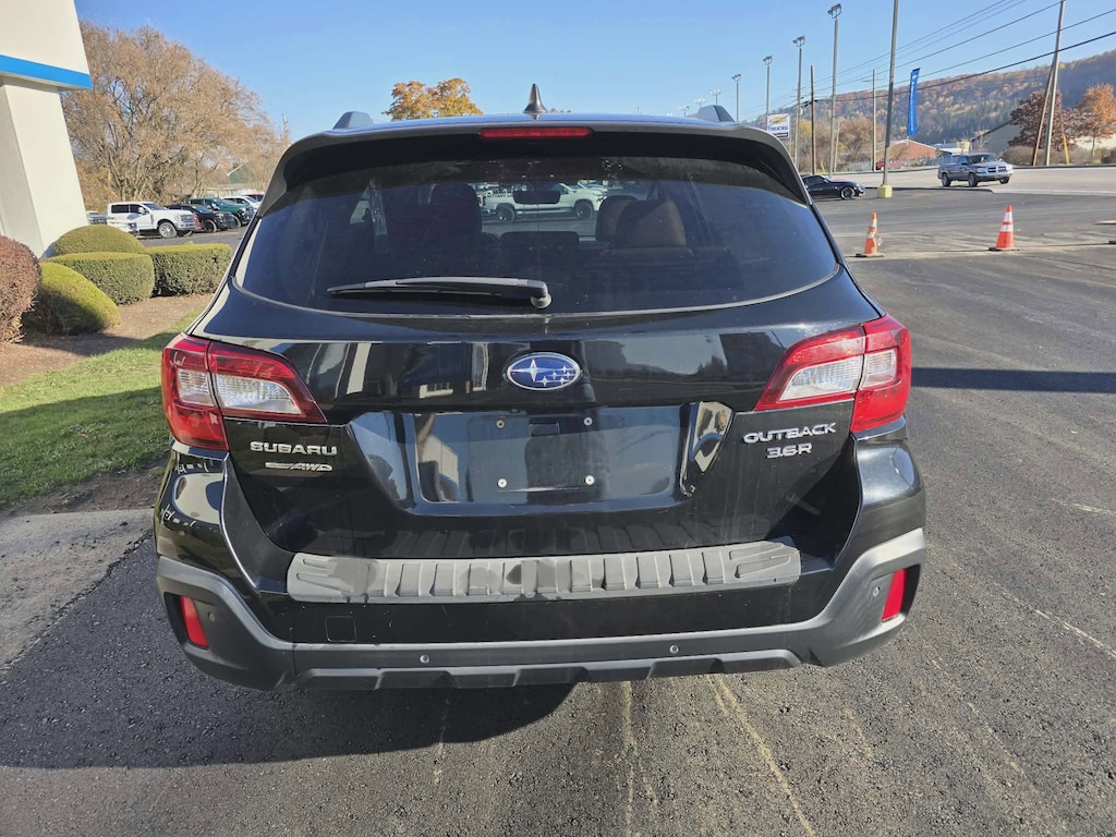 Used 2019 Subaru Outback Touring SUV