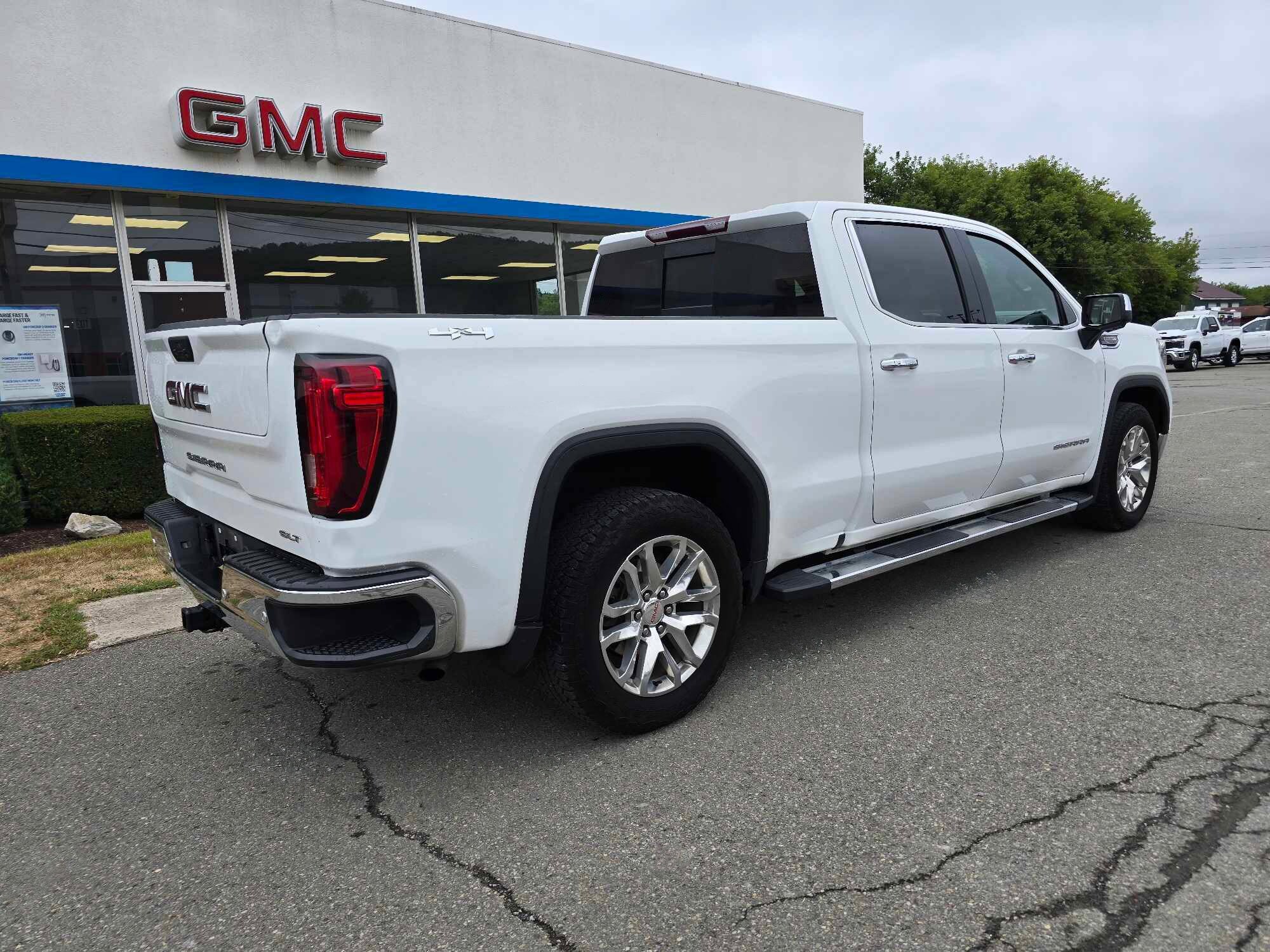 2019 Gmc Sierra 1500 SLT photo 3