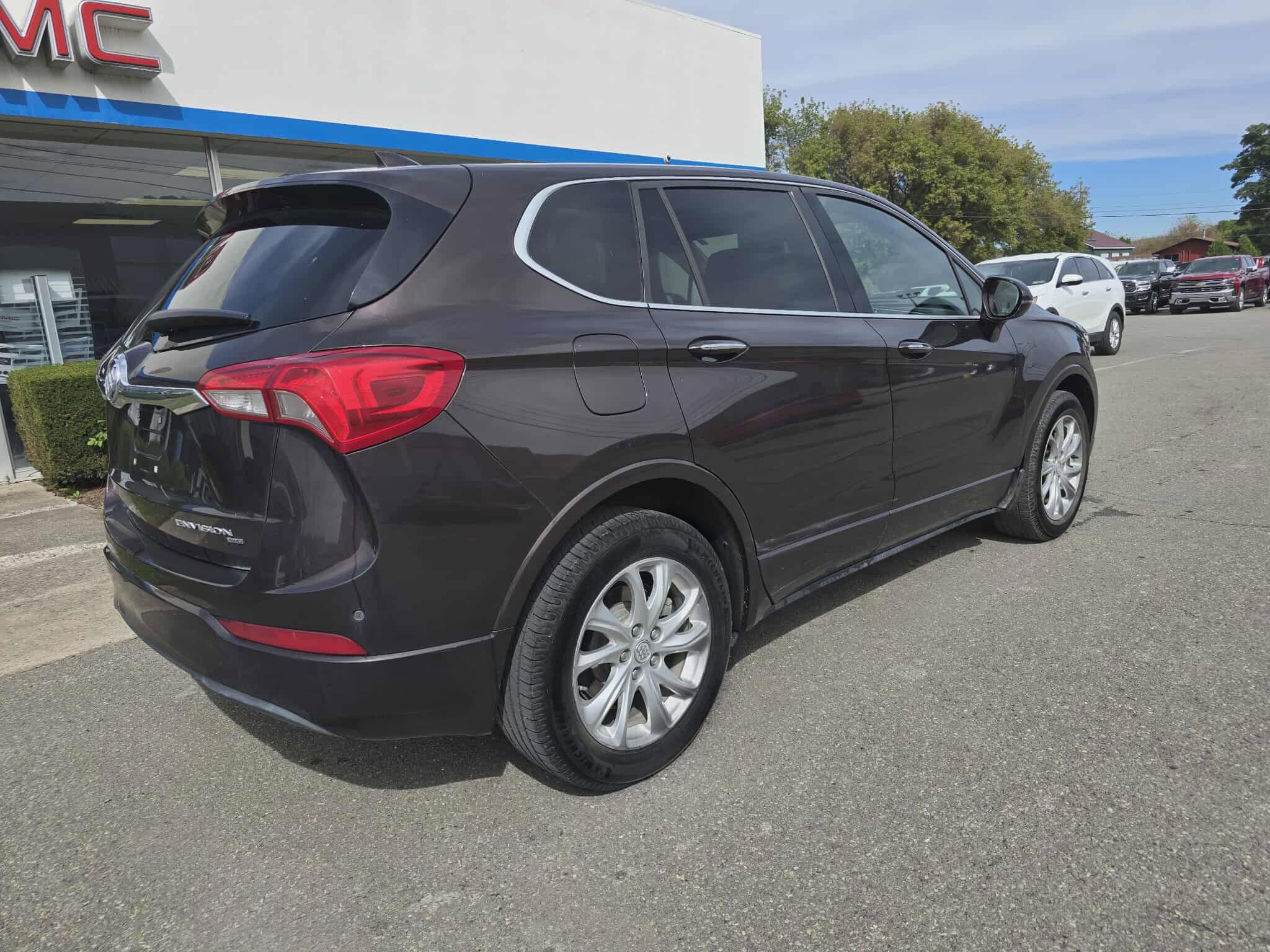 2020 Buick Envision Preferred photo 3