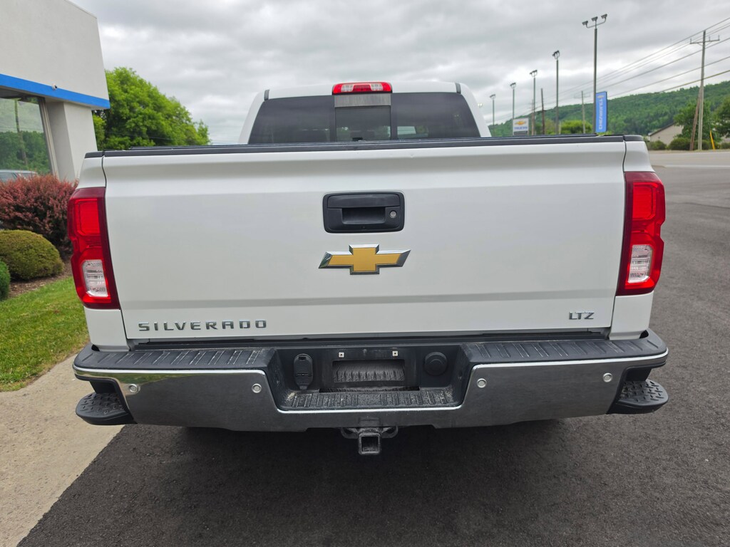 Used 2018 Chevrolet Silverado 1500 LTZ Truck Crew Cab
