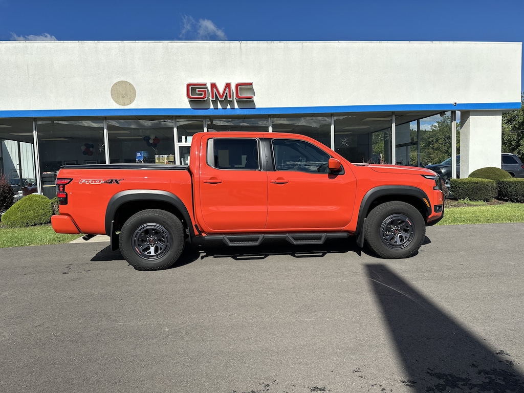Used 2025 Nissan Frontier PRO-4X Truck Crew Cab