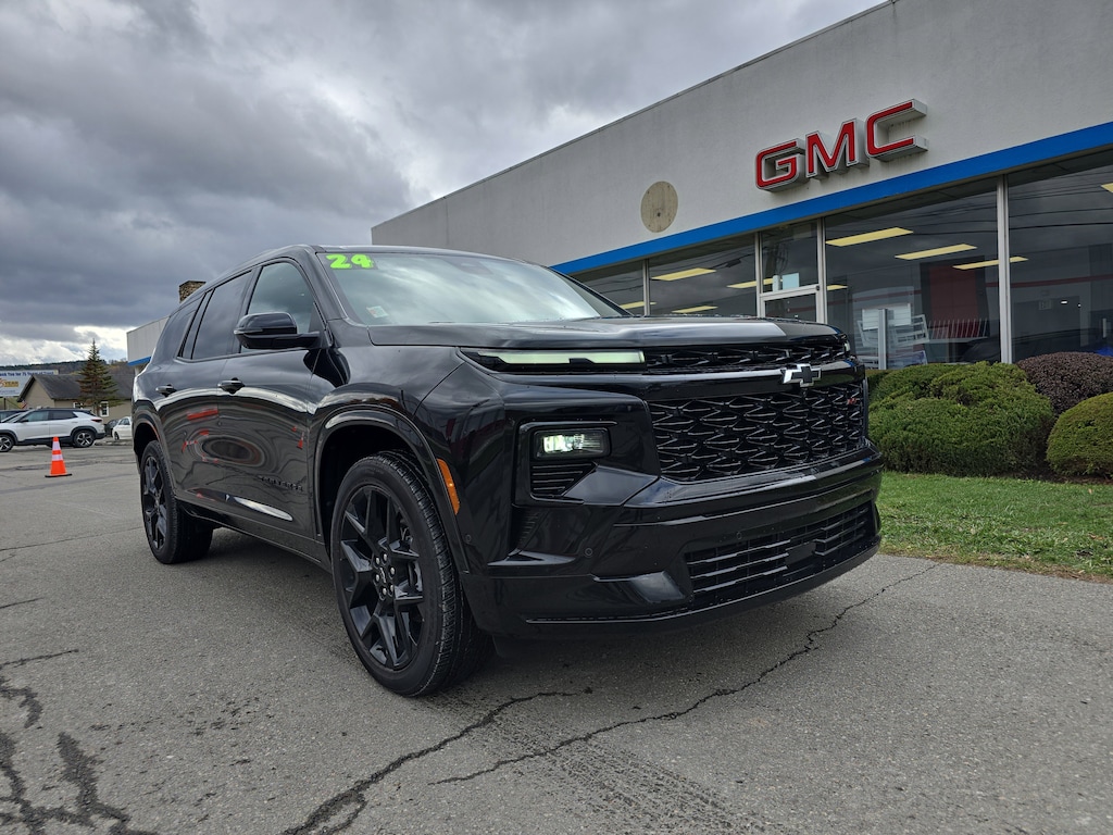 Used 2024 Chevrolet Traverse AWD RS SUV