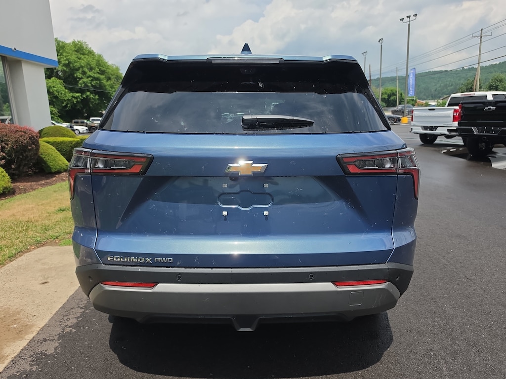 New 2026 Chevrolet Equinox AWD LT SUV