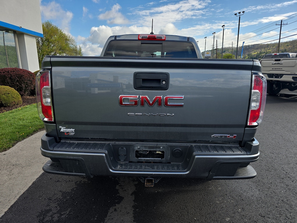 Used 2021 GMC Canyon 4WD AT4 w/Cloth Truck Crew Cab