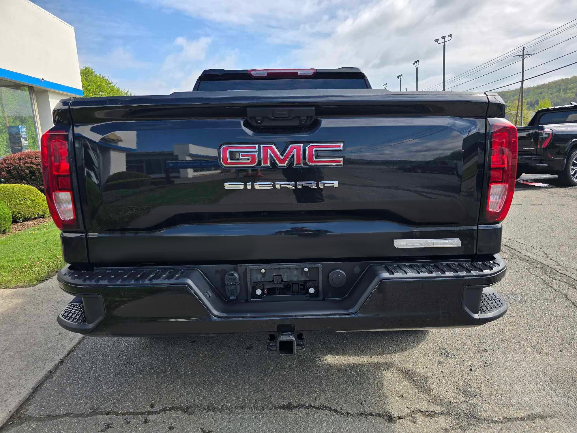 2023 Gmc Sierra 1500 Elevation photo 3