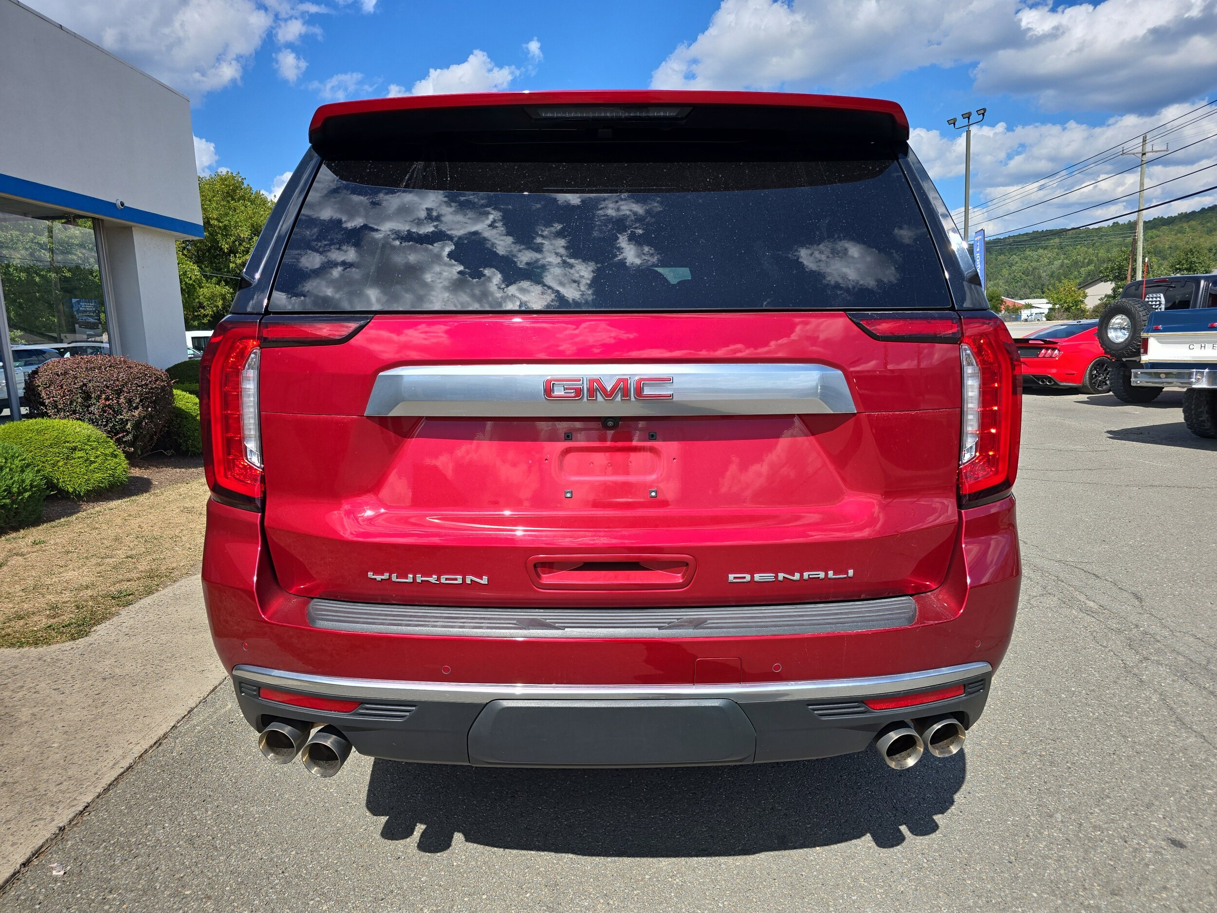 2023 Gmc Yukon XL Denali photo 3