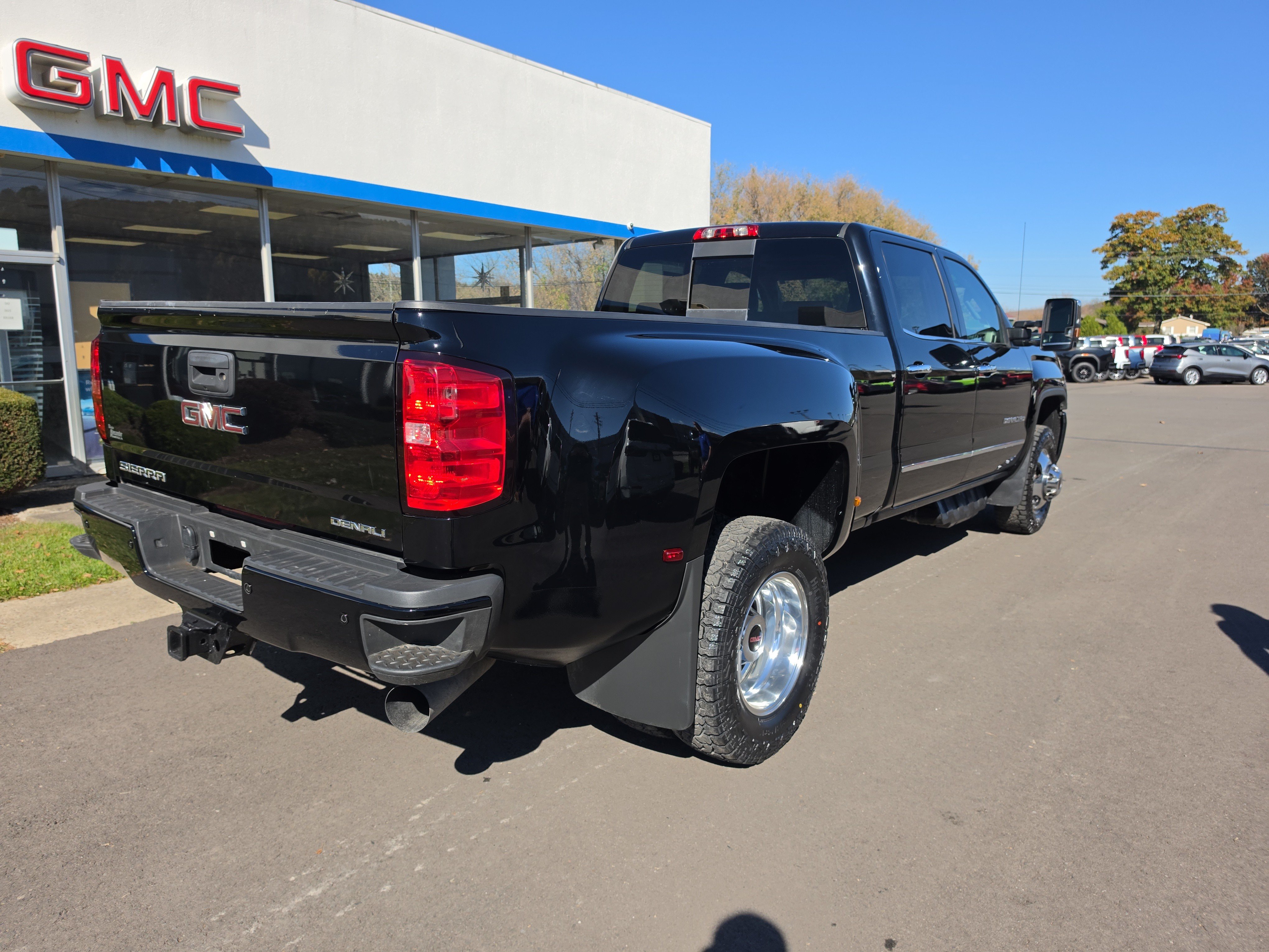 Used 2019 GMC Sierra 3500HD Denali Truck Crew Cab
