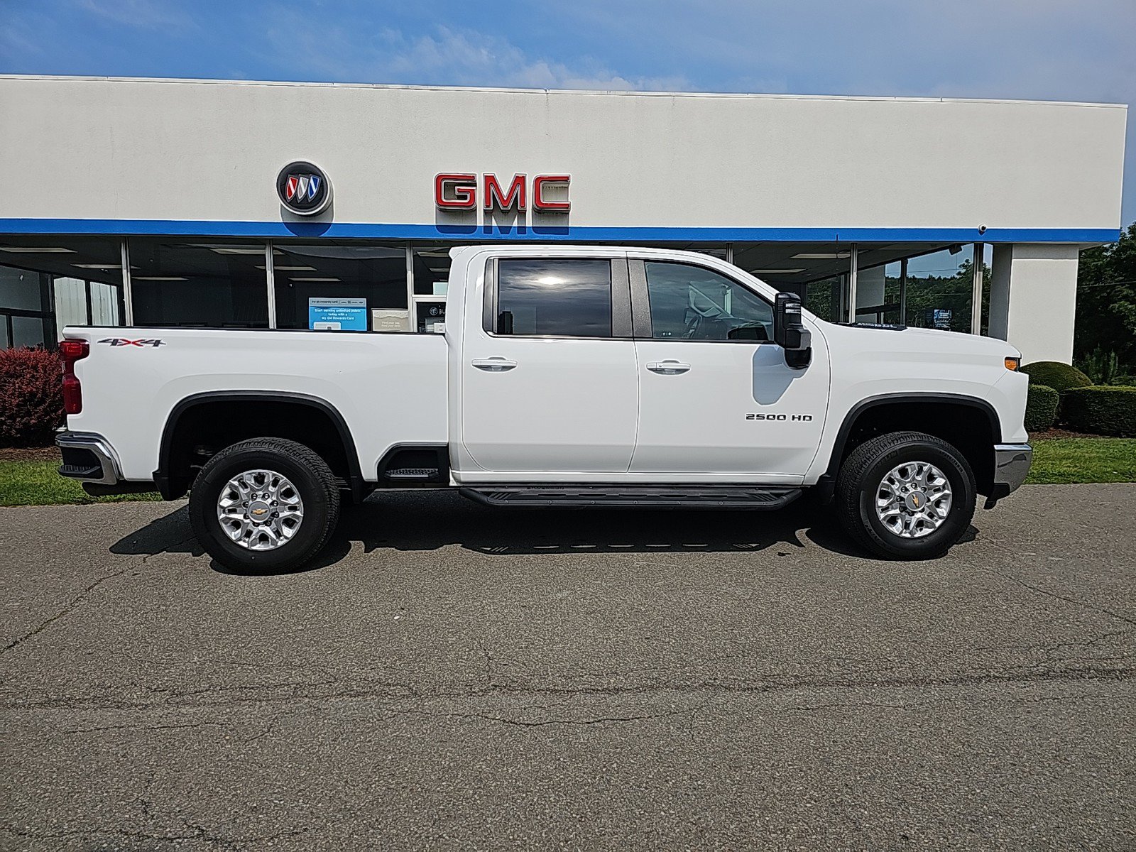 Used 2024 Chevrolet Silverado 2500HD LT with VIN 2GC1YNE78R1103362 for sale in Montoursville, PA