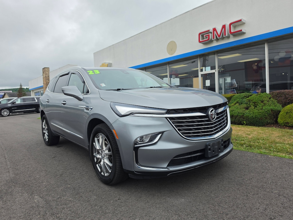 Used 2023 Buick Enclave Essence SUV