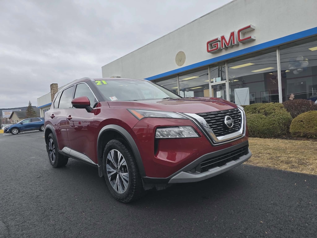 Used 2021 Nissan Rogue SV SUV