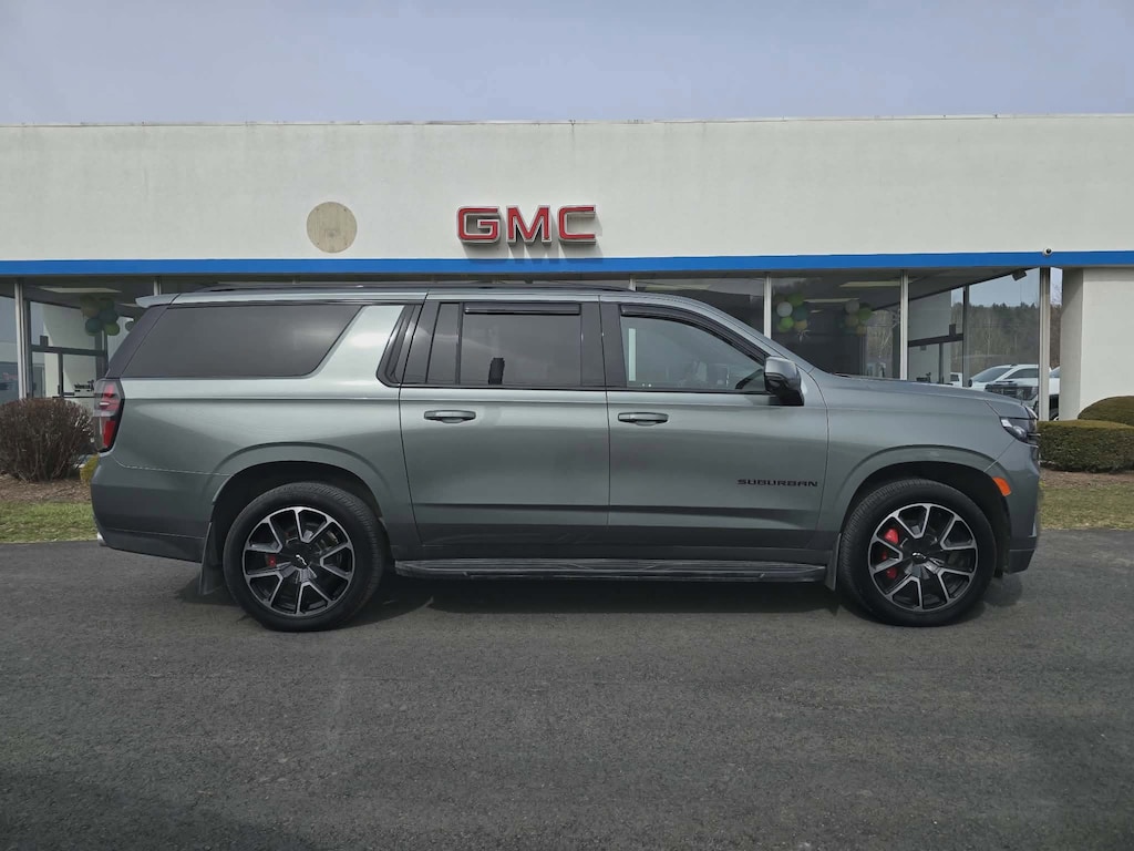 Used 2023 Chevrolet Suburban RST SUV