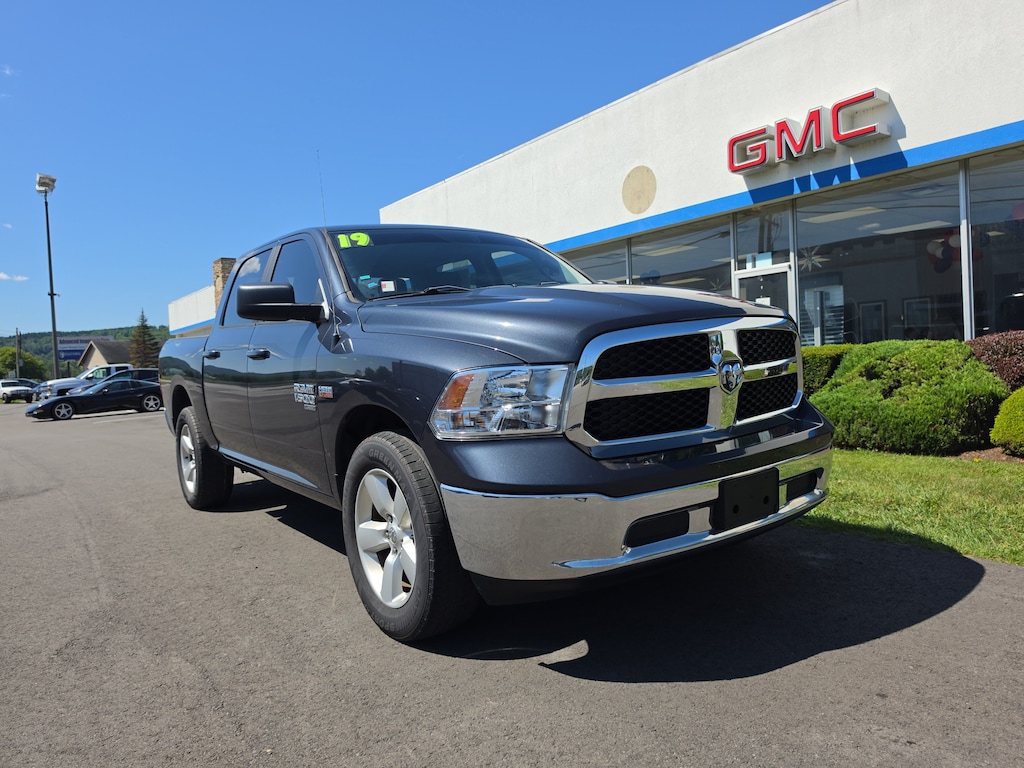 Used 2019 Ram 1500 Classic SLT Truck Crew Cab