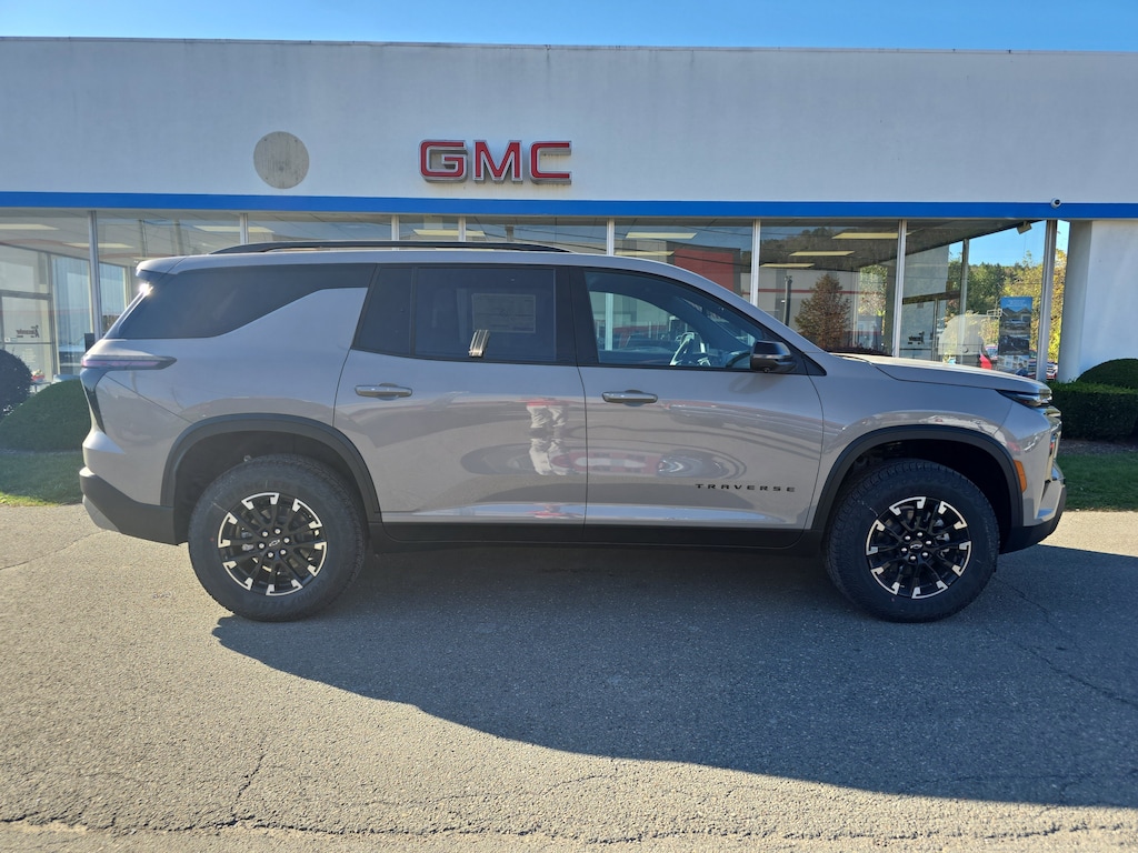 New 2026 Chevrolet Traverse AWD Z71 SUV