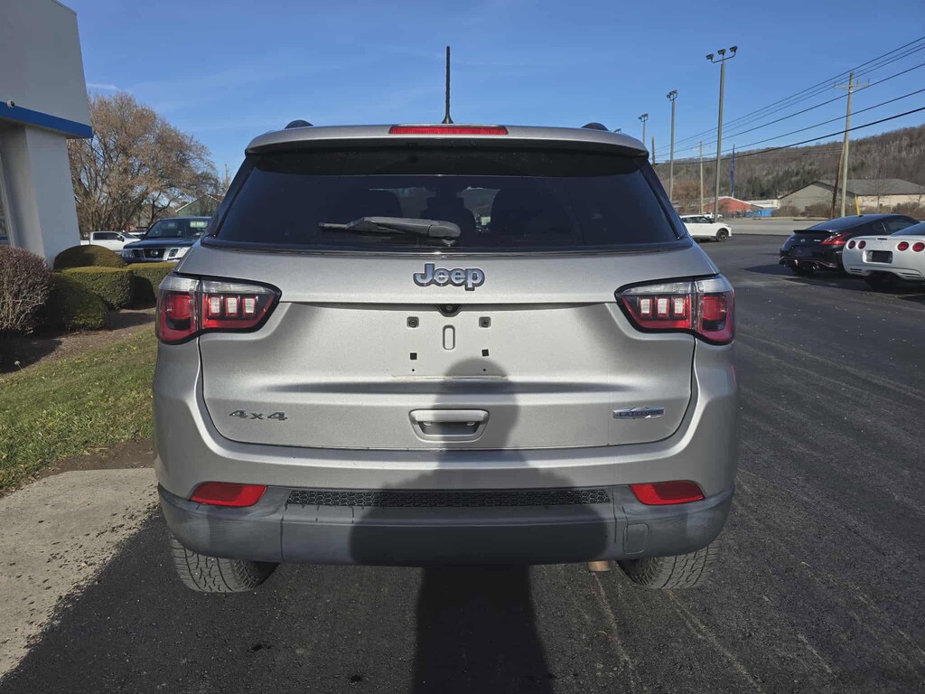 Used 2017 Jeep Compass Latitude SUV