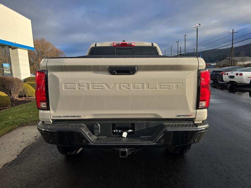 New 2026 Chevrolet Colorado 4WD ZR2 Truck Crew Cab