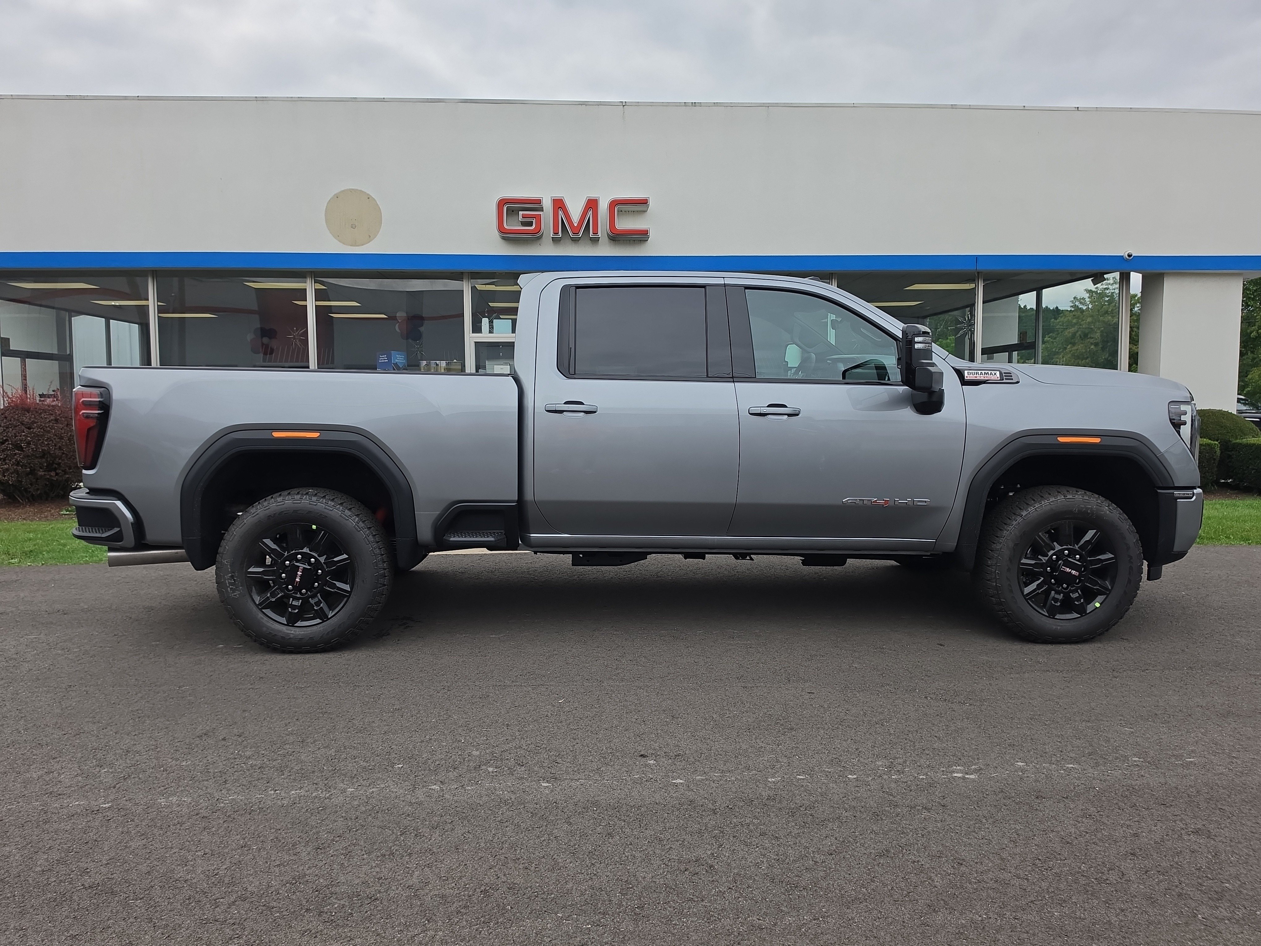New 2026 GMC Sierra 2500 HD AT4 Truck Crew Cab