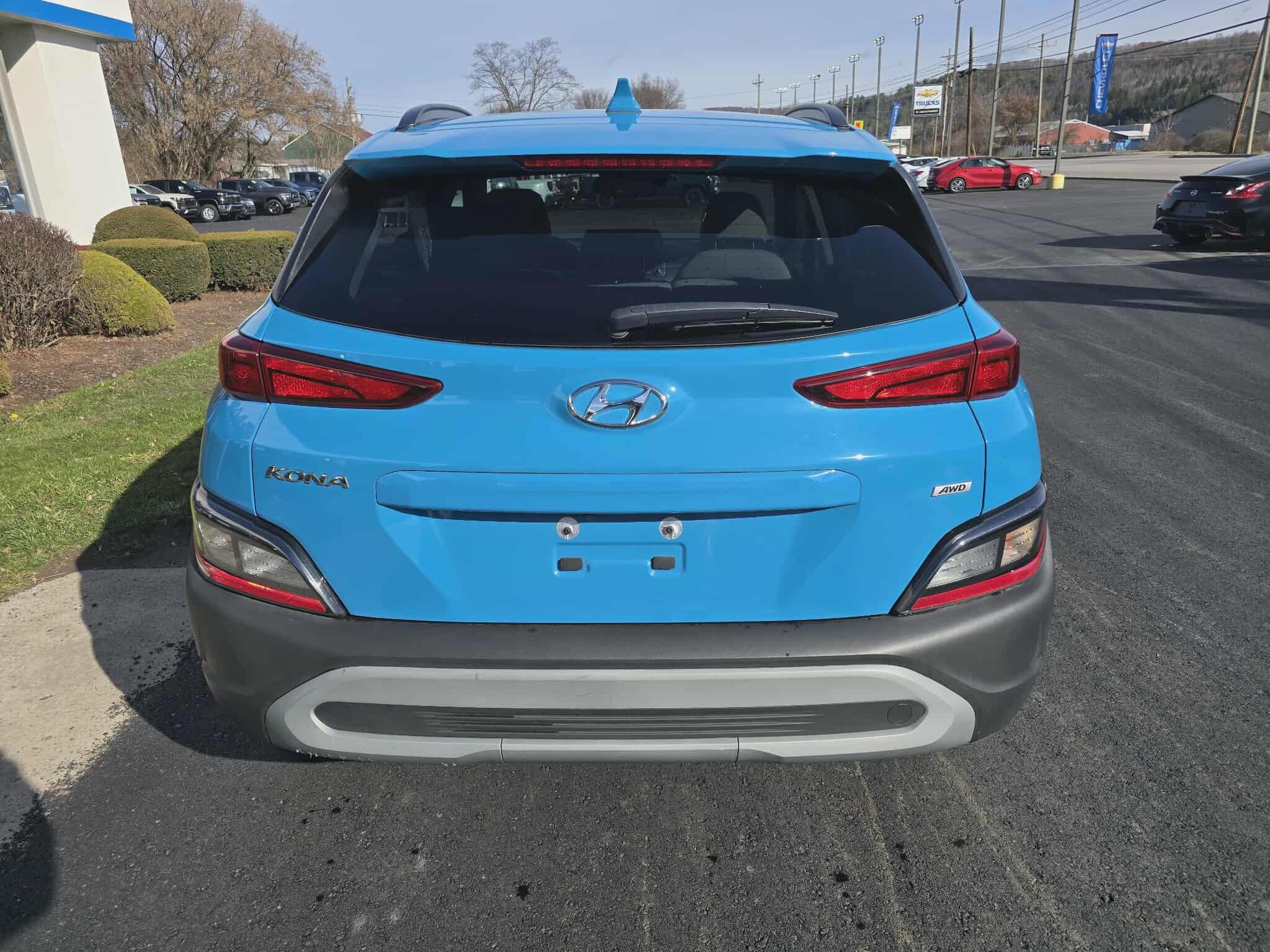 2023 Hyundai Kona SEL photo 4