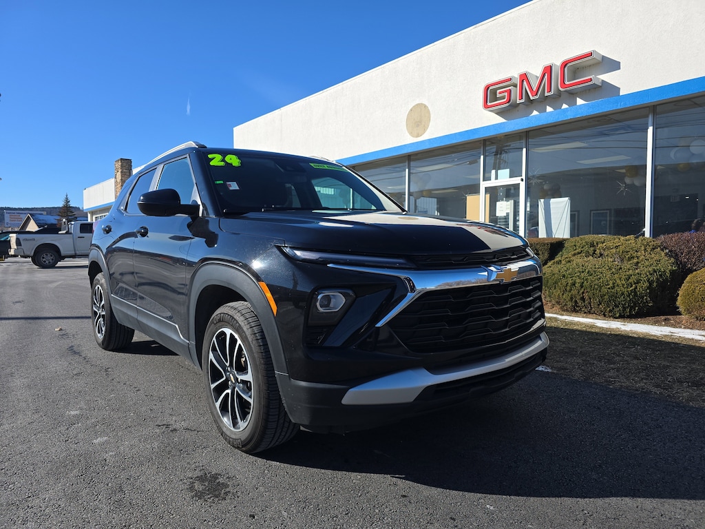 Used 2024 Chevrolet Trailblazer LT SUV